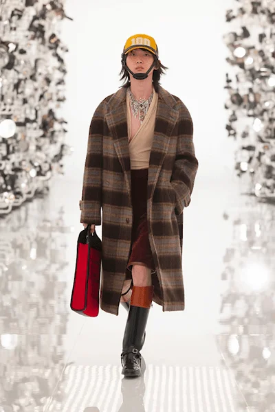 Look 84